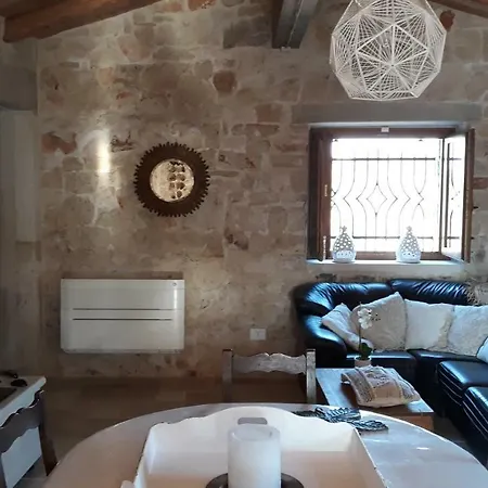 Trullo La Perla Di Pietra *