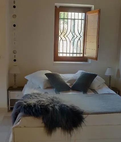 Trullo La Perla Di Pietra
