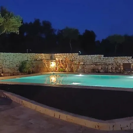 Trullo La Perla Di Pietra